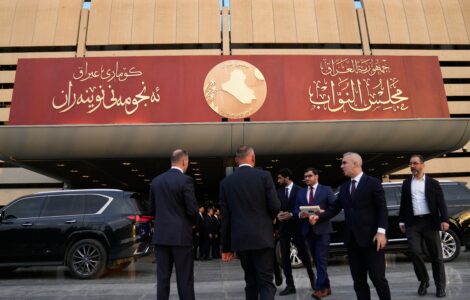 Iraq parliament fills Cabinet posts, naming a US-sanctioned deputy prime minister